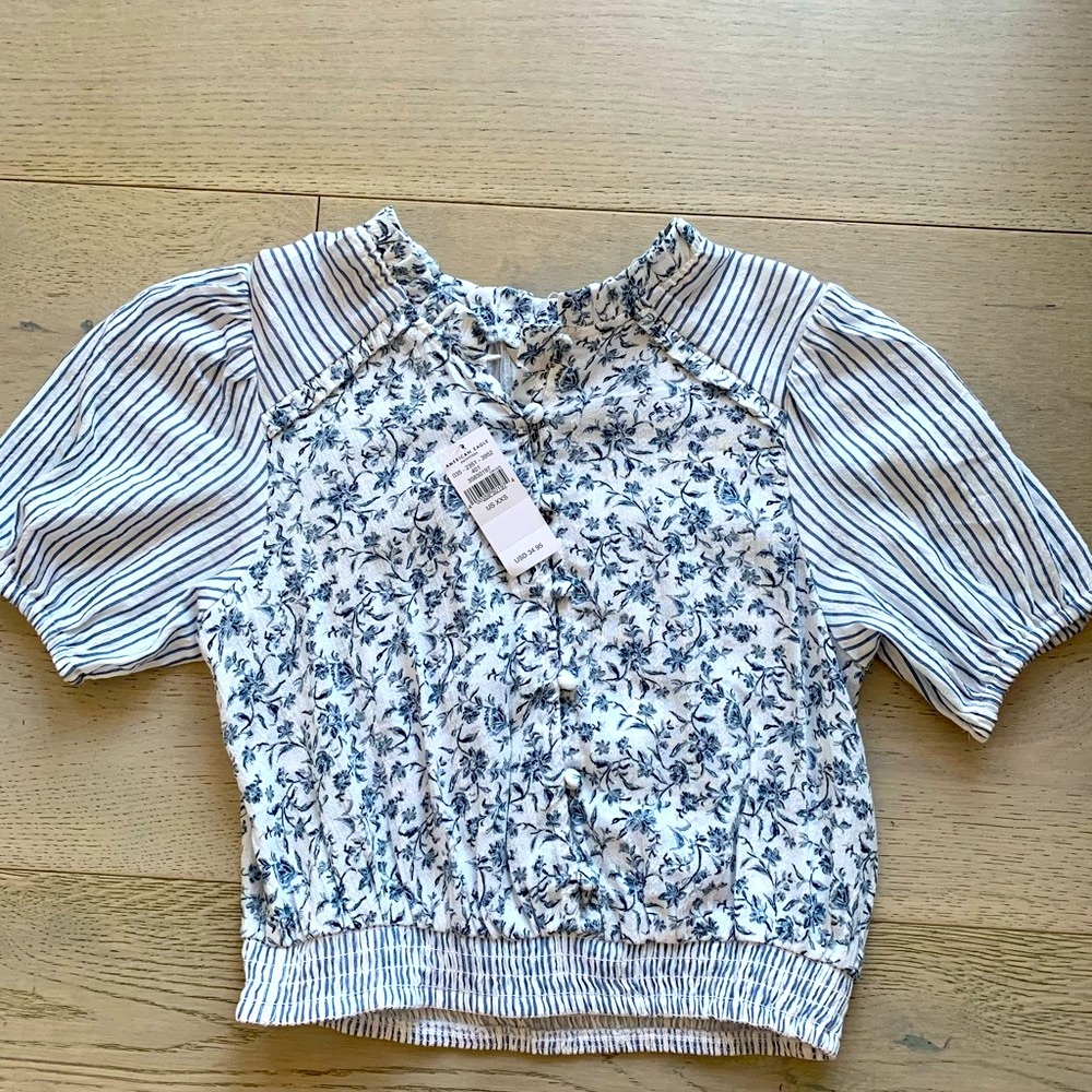 NWT 🔥American eagle crop top 💕 XXS